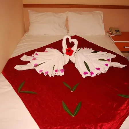 Hotel Angora Side
